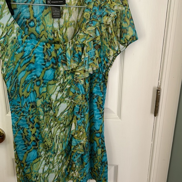 Blue and green shirt sleeve blouse - Picture 2 of 3